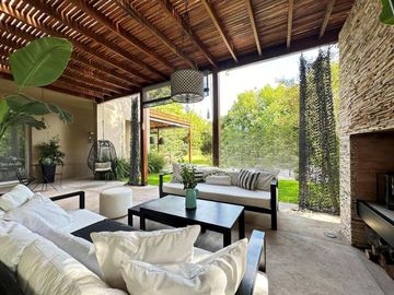 VENTA casa 4 dormitorios - Tortugas Country Club - PILAR