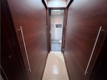 CASA EN VENTA EL INGENIO CJTO CERRADO ⬆2 NIVELES 156M2 🛌4🚽3 🚘2P