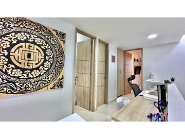 SE VENDE CASA DE DOS NIVELES CON JACUZZI EN EL CASTILLO JAMUNDI