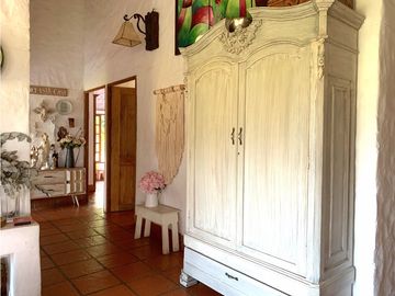 Venta de Finca en El Retiro, Antioquia | Con caballerizas
