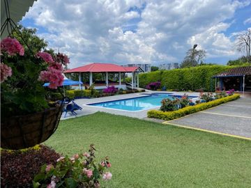 Hermosa casa campestre