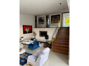 Casa campestre en condominio para la venta en la Via Armenia, Pereira