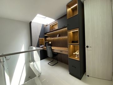 Exclusiva Casa Campestre Remodelada En Venta En Robles Del Castillo - Jamundi