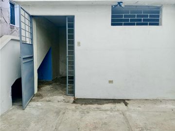 Jipijapa, Casa en Venta, 310m2, 5 Habitaciones
