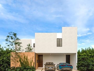 CASA EN VENTA MERIDA DE TRES RECAMARAS CON PISCINA EN REAL MONTEJO