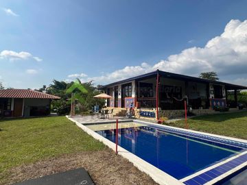 Finca pequeña en venta Montenegro Quindio Rancho La Soledad