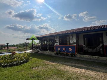 Finca pequeña en venta Montenegro Quindio Rancho La Soledad