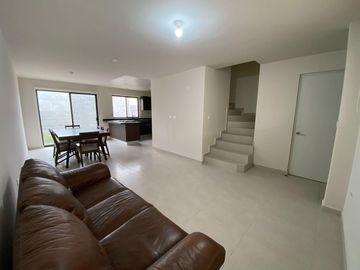 CASA EN VENTA MURANO RESIDENCIAL DOMINIO CUMBRES GARCIA
