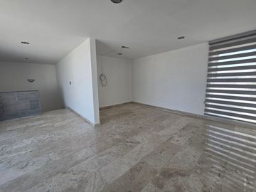 Casa - Fraccionamiento Parque Victoria