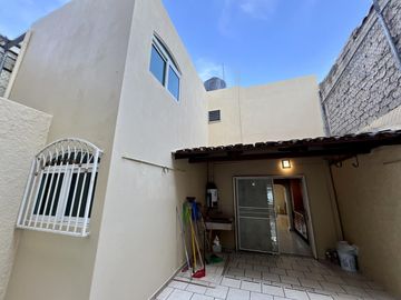 Casa en  venta Bosques de la Victoria