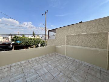 Casa en  venta Bosques de la Victoria
