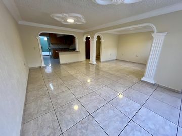 Casa en  venta Bosques de la Victoria