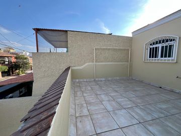 Casa en  venta Bosques de la Victoria