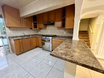 Casa en  venta Bosques de la Victoria