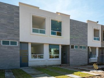 Casa en  Venta en Fraccionamiento de Coronango, Puebla