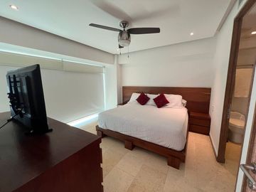 DEPARTAMENTO EN RENTA EN PENINSULA ACAPULCO PLAYA DIAMANTE