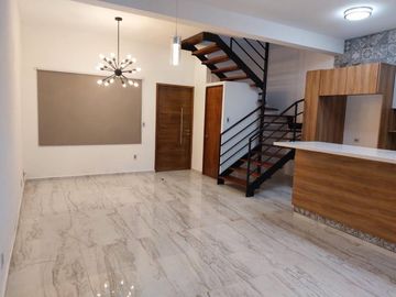 Casa - Residencial Lago Esmeralda