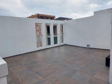 Casa - Residencial Lago Esmeralda