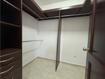 CASA EN CAMINO DE CURCES