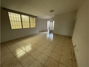 CASA EN VENTA BRISAS DEL GOLF