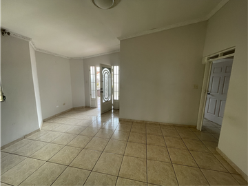 CASA EN VENTA BRISAS DEL GOLF