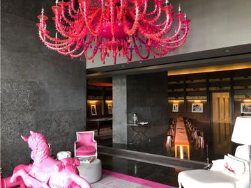 Hermoso Yoo modelo J tipo Loft en Ave. Balboa