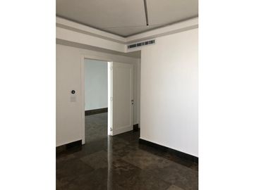 Hermoso Yoo modelo J tipo Loft en Ave. Balboa