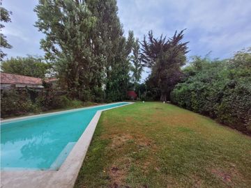 Chalet en Venta en Pinos de Anocherena