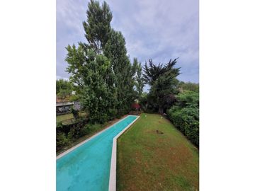 Chalet en Venta en Pinos de Anocherena