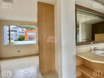 VENTA DEPARTAMENTO  SECTOR VISTA GRANDE