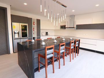 VENTA DEPARTAMENTO POR ESTRENAR JARDINES DEL BATAN