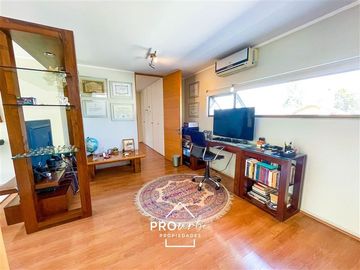 Casa en Venta en Onofre Jarpa y Carlos Vildosola /En Condominio excelente estado