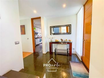 Casa en Venta en Onofre Jarpa y Carlos Vildosola /En Condominio excelente estado