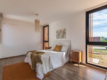 CASA EN VENTA CITY BELL EL QUIMILAR 3 DORMITORIOS