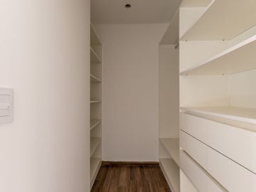 CASA EN VENTA CITY BELL EL QUIMILAR 3 DORMITORIOS