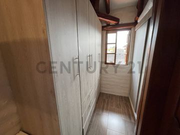 CASA DE VENTA ALANGASÍ (SECTOR SAN GABRIEL)