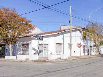 VENDO EN BLOCK - LOCAL   CHALET 2 AMBIENTES   DEPARTAMENTO EN BARRIO DON BOSCO