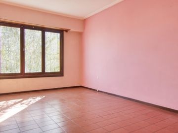 VENDO EN BLOCK - LOCAL   CHALET 2 AMBIENTES   DEPARTAMENTO EN BARRIO DON BOSCO