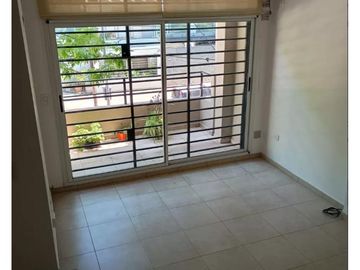 Departamento 2 Ambientes con balcón y cochera en Venta, Saavedra, Capital Federal