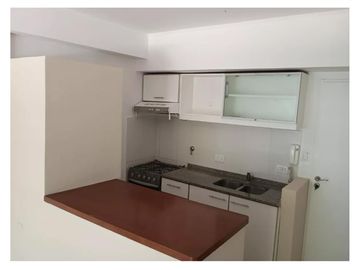 Departamento 2 Ambientes con balcón y cochera en Venta, Saavedra, Capital Federal
