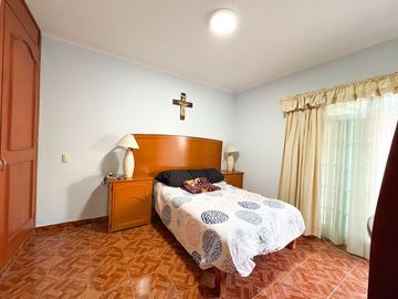 CASA CON EXCELENTES ESPACIOS EN EL FORTÍN.
