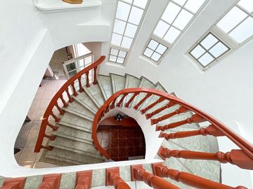 CASA CON EXCELENTES ESPACIOS EN EL FORTÍN.