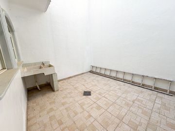 CASA CON EXCELENTES ESPACIOS EN EL FORTÍN.