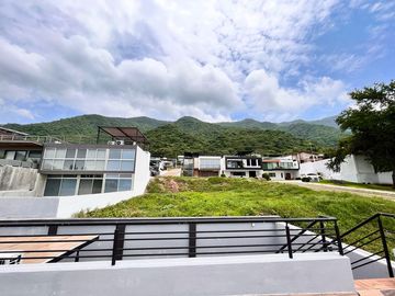 CASA CON VISTA AL LAGO EN SAN JUAN CÓSALA, EN LA RIBERA DE CHAPALA.