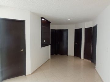 CASA PARA REMODELAR EN LADRON DE GUEVARA