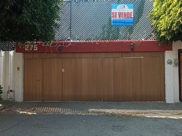 CASA PARA REMODELAR EN LADRON DE GUEVARA