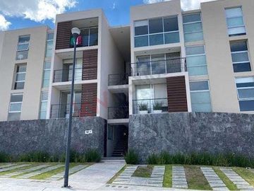 DEPARTAMENTO (PENTHOUSE) EN VENTA EN CONDESA CIMATARIO, CORREGIDORA, QUERÉTARO