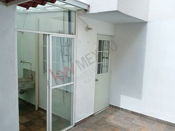 Casa en venta en Paseso de Chavarría, Cerrada de los Lagos