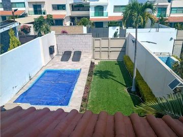 CASA EN VENTA EN LOMAS DE JIUTEPEC