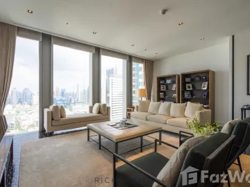 Luxury 3-Bedroom Condo at The Ritz-Carlton | 210 SQM